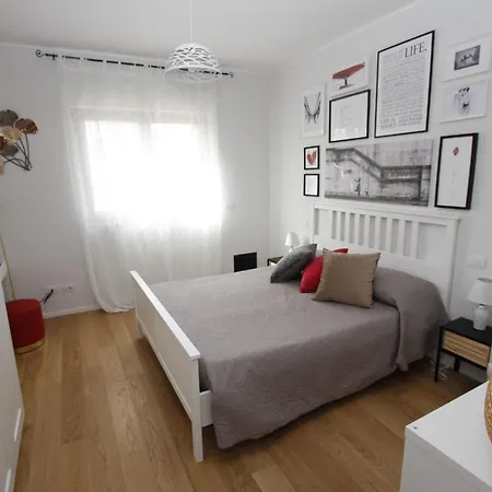 Lägenhet Albamare *